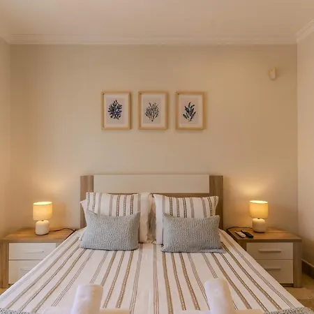 Appartement #318 Spacious 2br Bright Interiors Albufeira